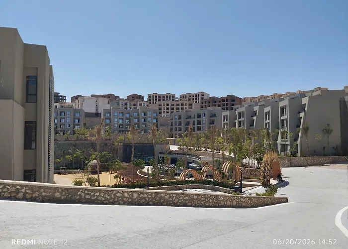 بمنتجع سكاي سيتي بالجلالة Bs9