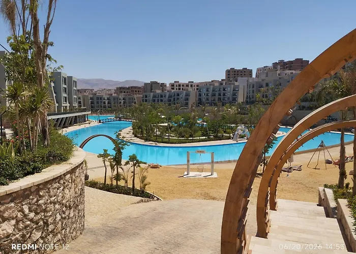 بمنتجع سكاي سيتي بالجلالة Bs9 Apartman Ajn-Szuhna